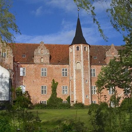 Harridslevgaard Slots Apartments Bogense Exterior photo